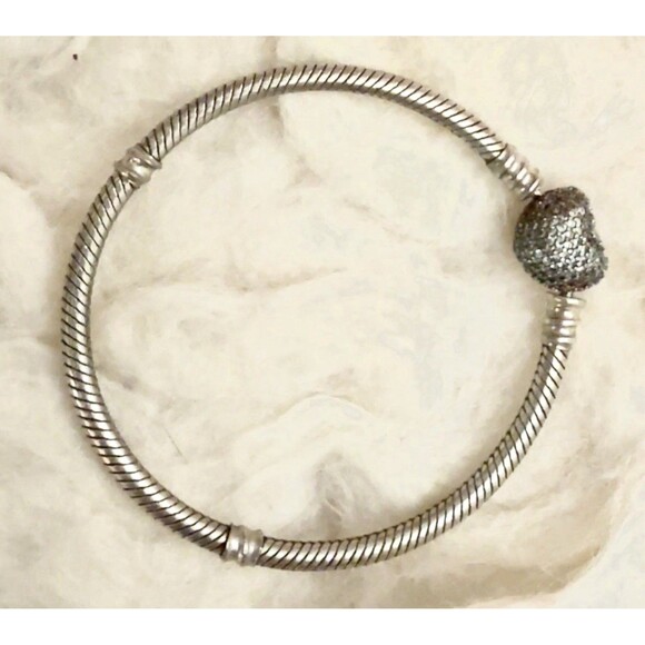 Pandora moments snake bracelet Heart clasp small Childs? - Picture 2 of 10